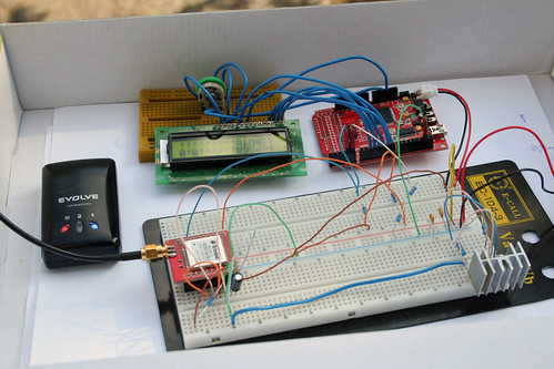 First test GPS Copernicus + LCD display and reference GPS Bluetooth module